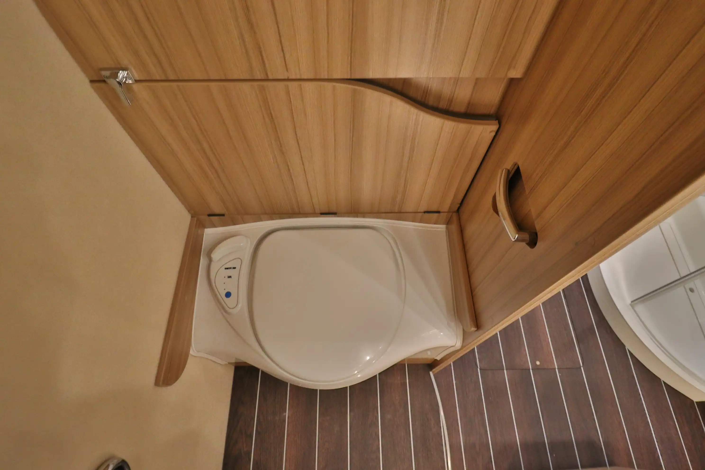 KNAUS SUN I 900 LX